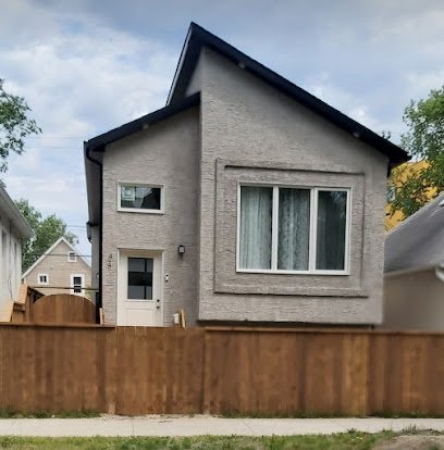 Kings Plaza International